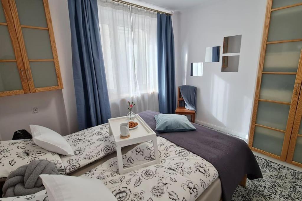 Apartament Zachodni Z Balkonem 4 Osoby Varsó Kültér fotó