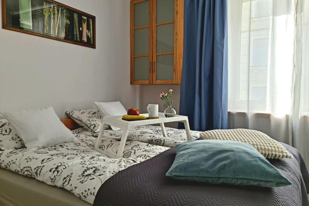 Apartament Zachodni Z Balkonem 4 Osoby Varsó Kültér fotó